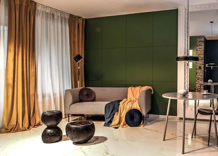 Apartment Parking Free